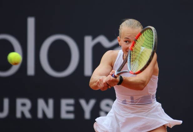 WTA, Tennis Damen 250 - MSC Hamburg Ladies Open: Elena Malygina (Estland) in der 2. Runde der Qualifikation. *** WTA 250 MSC Hamburg Ladies Open: Elena Malygina of Estonia Advances to the Second Round of Qualifying