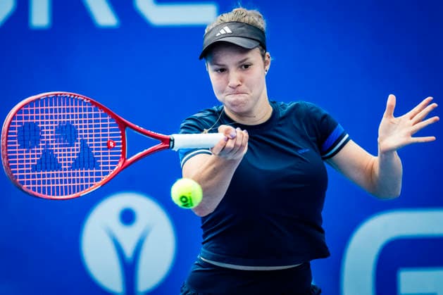 The Livesport Prague Open women s tennis tournament, in Prague, Czech Republic, on July 20, 2026. Alisa Oktiabreva (pictured) from the Czech Republic faces Oceane Dodin from France. (CTKxPhoto VitxSimanek) CTKPhotoP2026072003927  CTKPhotoP2026072003927