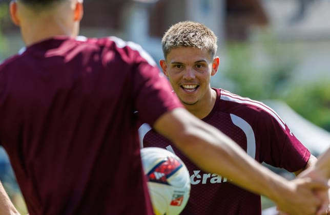 20.07.2026 - Fussball - 2. Fussball-Bundesliga - Saison 2026 2027 - 1. FC Nürnberg FCN Club - Trainingslager Sommer Sommertrainingslager Gais - Bruneck - Südtirol - Zink DaMa - xdaxmax - Finn Becker (22, 1. FC Nürnberg FCN ) lacht Lachen freut sich Freude *** July 20, 2026 Soccer 2 Soccer Bundesliga 2026–2027 Season 1 FC Nuremberg (FCN) Club Summer Training Camp Summer Training Camp in Gais, Brunico, South Tyrol Zink DaMa xdaxmax Finn Becker 22, 1 FC Nuremberg FCN laughs, is happy, feels joy
