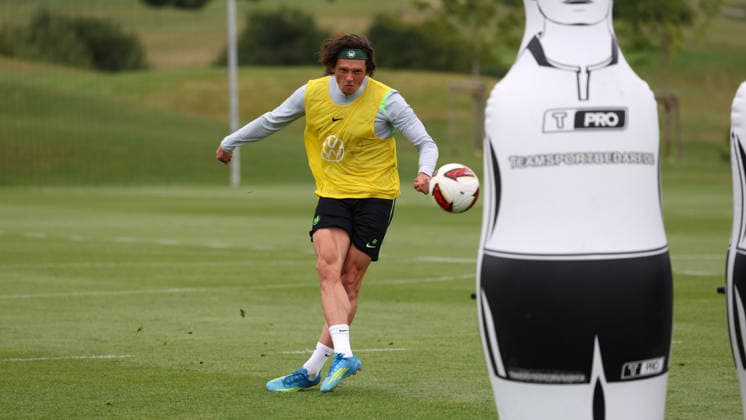 VfL Trainingslager, Weimarer Land Blankenhain, 20.07.2026, Fußball, Herren, Saison 2026 2027, 2. BL, VfL Wolfsburg, Sommer-Trainingslager: Tag 2., Fabian Reese (VfL Wolfsburg) Weimarer Land Niedersachsen Deutschland *** VfL Training Camp, Weimarer Land Blankenhain, July 20, 2026, Soccer, Men s, 2026–2027 Season, 2nd Bundesliga, VfL Wolfsburg, Summer Training Camp Day 2, Fabian Reese, VfL Wolfsburg, Weimarer Land, Lower Saxony, Germany