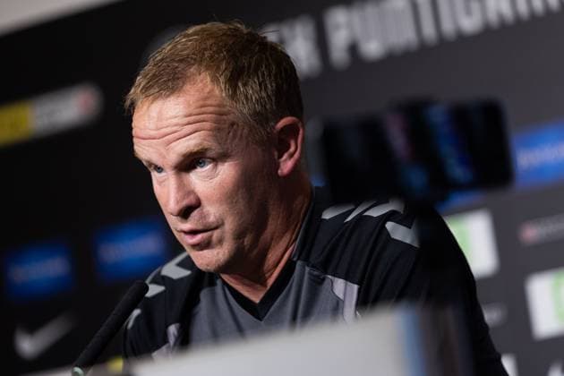 Head Coach Wouter Vrancken reacts during the press conference, PK, Pressekonferenz Heart of Midlothian Press Conference and Training, Football, Mercur-Arena, Graz, Austria - 20 Jul 2026Graz Mercur-Arena Austria  Copyright: xNikolaxKrstic Shutterstockx 16999093i