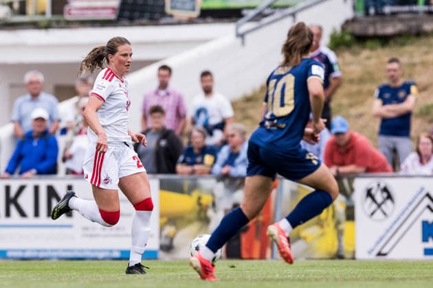 Testspiel: SG 99 Andernach vs. 1. FC Köln, 20.07.2026 ANDERNACH, DEUTSCHLAND - JULI 20: Elise Stenevik (1. FC Köln, 24) am Ball während dem Testspiel zwischen SG 99 Andernach vs. 1. FC Köln im Stadion Andernach am 20. Juli 2026 in Andernach, Deutschland. *** Friendly Match: SG 99 Andernach vs. 1 FC Köln, July 20, 2026, ANDERNACH, GERMANY JULY 20 Elise Stenevik of 1 FC Köln, No. 24, in possession of the ball during the friendly match between SG 99 Andernach and 1 FC Köln at Andernach Stadium on July 20, 2026, in Andernach, Germany Copyright: xBEAUTIFULxSPORTS Wunderlx