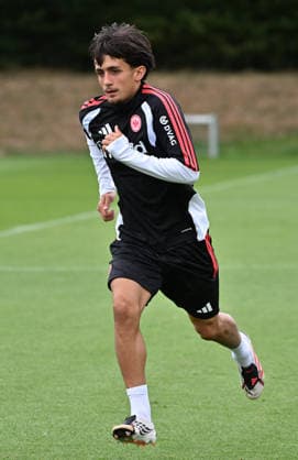 20.07.2026, xjhx, Fussball 1.Bundesliga, Eintracht Frankfurt Training v.l. Ebu Bekir Is (Eintracht Frankfurt) Frankfurt am Main *** July 20, 2026, xjhx, Soccer, Bundesliga 1, Eintracht Frankfurt Training, by Ebu Bekir, Eintracht Frankfurt, Frankfurt am Main