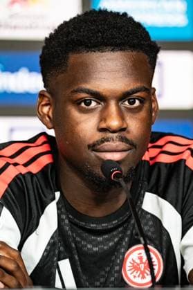 Frankfurt am Main, 20.07.2026 Pressekonferenz mit Neuzugang Noel Aseko v.l., Noel Aseko (Eintracht Frankfurt) (DFL DFB REGULATIONS PROHIBIT ANY USE OF PHOTOGRAPHS as IMAGE SEQUENCES and or QUASI-VIDEO) *** Frankfurt am Main, July 20, 2026 Press conference with new signing Noel Aseko (left), Noel Aseko, Eintracht Frankfurt. DFL and DFB regulations prohibit any use of photographs as image sequences and or quasi-video. Copyright: HMBxMedia JoaquimxFerreira