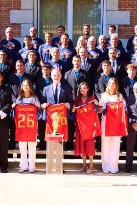 Spanish Royals Receive National Football Team Following World Cup Win King Felipe VI of Spain, Queen Letizia of Spain, Crown Princess Leonor, Princess Sofia receive National Football Team Following World Cup Win at Zarzuela Palace on July 20, 2026 in Madrid, Spain Photo by IMAGO MPG Madrid Zarzuela Palace Madrid Spain  Copyright: xMPGx