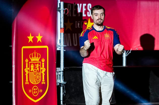 July 20, 2026, Madrid, Madrid, Spain: The streamer Ibai Llanos during celebration of Spain as Champions of the FIFA World Cup, WM, Weltmeisterschaft, Fussball 2026 at Cibeles Palace on July 20, 2026 in Madrid, Spain. Spain FIFA World Cup 2026 Parade In Madrid  - ZUMAa181 20260720_zaa_a181_032 Copyright: xOscarxJ.xBarrosox
