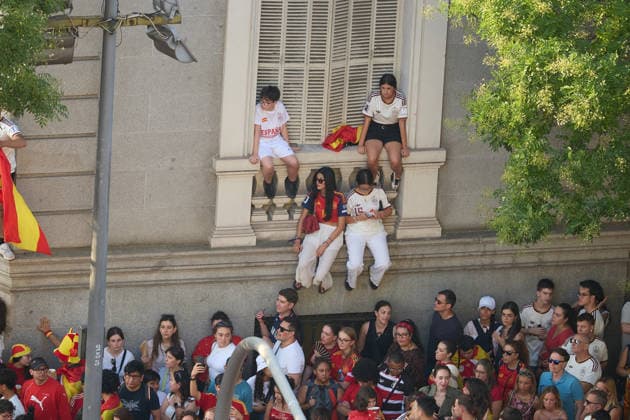 Spain celebrate 2026 FIFA World Cup, WM, Weltmeisterschaft, Fussball triumph in Madrid MADRID, SPAIN - JULY 20: Fans of the Spanish national football team gather around the main stage at the Cibeles Fountain (Fuente de Cibeles) to celebrate their team s 1-0 extra-time victory over Argentina in the 2026 FIFA World Cup final in Madrid, Spain, on July 20, 2026. Thousands of supporters filled the city center as Spain celebrated winning its second FIFA World Cup title. Ruben Albarran Anadolu Madrid Spain. Editorial use only. Please get in touch for any other usage.  Copyright: x2026xAnadoluxRubenxAlbarranx