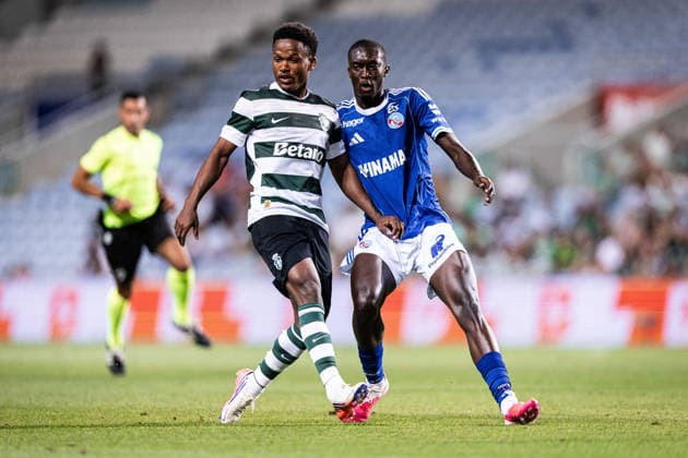 July 20, 2026, Faro, Faro, Portugal: Geny Catamo of Sporting Clube de Portugal controls the ball during the Pre-Season Friendly match between Sporting CP and RC Strasbourg Alsace at Estadio do Algarve in Faro on July 20, 2026 Faro Portugal - ZUMAg283 20260720_zsp_g283_091 Copyright: xJoaoxGregoriox