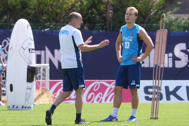 DIMARO , ITALY: Massimiliano Allegri Rasmus Hojlund of SSC Napoli during the pre season training session in Dimaro, Italy. Copyright: xFOTOAGENZIAx