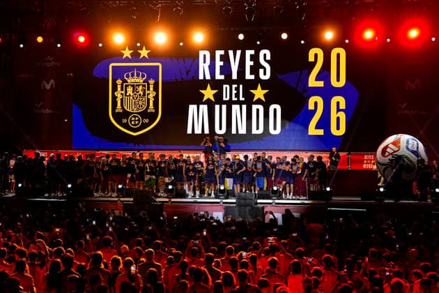 July 20, 2026, Madrid, Madrid, Spain: Players of Spain Team celebrate during celebration of Spain as Champions of the FIFA World Cup, WM, Weltmeisterschaft, Fussball 2026 at Cibeles Palace on July 20, 2026 in Madrid, Spain. Madrid Spain - ZUMAa181 20260720_zaa_a181_114 Copyright: xOscarxJ.xBarrosox