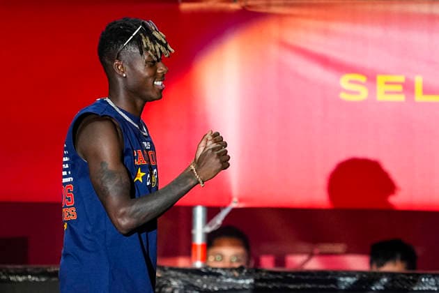 July 20, 2026, Madrid, Madrid, Spain: Nico Williams celebrates on stage during celebration of Spain as Champions of the FIFA World Cup, WM, Weltmeisterschaft, Fussball 2026 at Cibeles Palace on July 20, 2026 in Madrid, Spain. Madrid Spain - ZUMAa181 20260720_zaa_a181_116 Copyright: xOscarxJ.xBarrosox