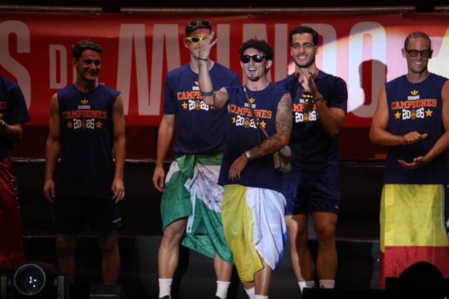 ESP: Spain celebrates World Cup Champions 2026 Yeremy Pino on stage during the celebration with fans in Madrid of the Spanish national team, Nationalteam s victory in the World Cup in the United States on Monday, July 20, 2026. Madrid Spain Futbol *** ESP Spain celebrates 2026 World Cup champion Yeremy Pino on stage during the celebration with fans in Madrid following the Spanish national team s victory in the World Cup in the United States on Monday, July 20, 2026, Madrid, Spain. Soccer Copyright: xAgenciaxLOFx