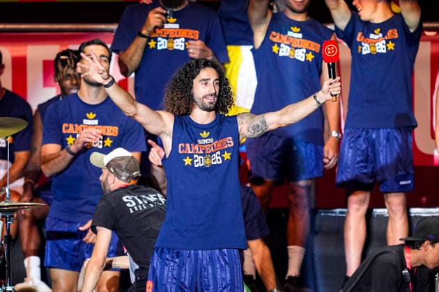 July 21, 2026, Madrid, Madrid, Spain: Marc Cucurella gestures during celebration of Spain as Champions of the FIFA World Cup, WM, Weltmeisterschaft, Fussball 2026 at Cibeles Palace on July 20, 2026 in Madrid, Spain. Madrid Spain - ZUMAa181 20260721_zaa_a181_031 Copyright: xOscarxJ.xBarrosox