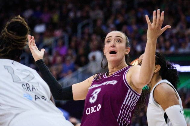 July 20, 2026, Toronto, On, Canada: Toronto Tempo s Marina Mabrey (3) reacts to a call during first half WNBA, Basketball Damen, USA basketball action against the Las Vegas Aces in Toronto, on Monday, July 20, 2026. Canada News - July 20, 2026  - ZUMAc35_ 20260720_zaf_c35_080 Copyright: xSammyxKoganx