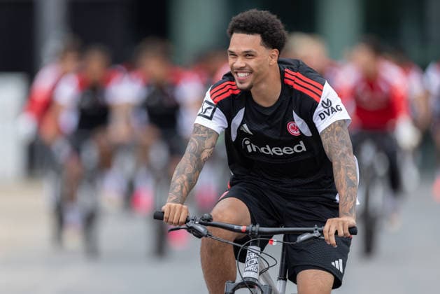 Training Eintracht Frankfurt Nnamdi Collins (Eintracht Frankfurt, 34). Training von Eintracht Frankfurt am 20. Juli 2026 im Deutsche Bank Park in Frankfurt am Main., Frankfurt am Main Hessen Deutschland Deutsche Bank Park *** Eintracht Frankfurt Training: Nnamdi Collins, Eintracht Frankfurt, 34. Eintracht Frankfurt training session on July 20, 2026, at Deutsche Bank Park in Frankfurt am Main, Frankfurt am Main, Hesse, Germany. Deutsche Bank Park