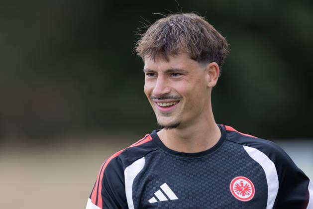 Training Eintracht Frankfurt Robin Koch (Eintracht Frankfurt, 4). Training von Eintracht Frankfurt am 20. Juli 2026 im Deutsche Bank Park in Frankfurt am Main., Frankfurt am Main Hessen Deutschland Deutsche Bank Park *** Training: Eintracht Frankfurt, Robin Koch, Eintracht Frankfurt, 4. Eintracht Frankfurt training session on July 20, 2026, at Deutsche Bank Park in Frankfurt am Main, Frankfurt am Main, Hesse, Germany, Deutsche Bank Park