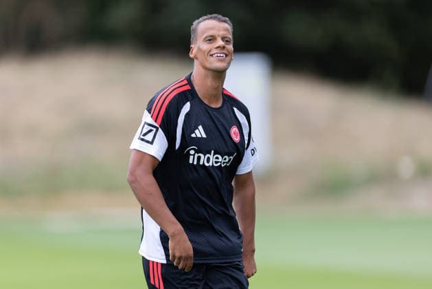 Training Eintracht Frankfurt Timothy Chandler (Eintracht Frankfurt, 22). Training von Eintracht Frankfurt am 20. Juli 2026 im Deutsche Bank Park in Frankfurt am Main., Frankfurt am Main Hessen Deutschland Deutsche Bank Park *** Eintracht Frankfurt Training: Timothy Chandler, Eintracht Frankfurt, 22. Eintracht Frankfurt training session on July 20, 2026, at Deutsche Bank Park in Frankfurt am Main, Frankfurt am Main, Hesse, Germany. Deutsche Bank Park