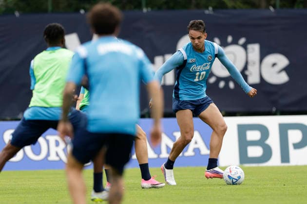 SSC Napoli preseason 2026-27 Napoli s Brazilian forward Giovane Santana do Nascimento during fifth day SSC Napoli s 2026-27 preseason training camp in val di sole in Trentino, Dimaro Folgarida July, 21 2026. _BPH7077 Copyright: xAntonioxBalascox