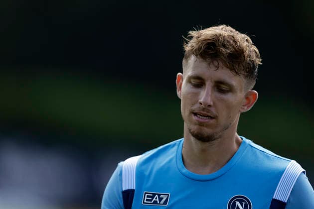 SSC Napoli preseason 2026-27 SSC Napoli™s Danish midfielder Jesper Lindstrom during fifth day SSC Napoli s 2026-27 preseason training camp in val di sole in Trentino, Dimaro Folgarida July, 21 2026. _BPH7735 Copyright: xAntonioxBalascox