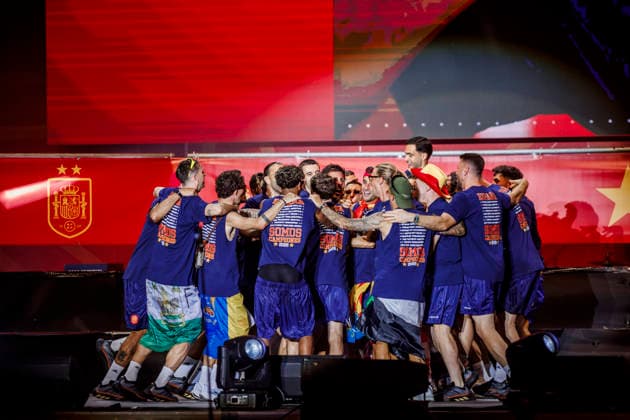 Thousands of supporters filled the city center as Spain celebrated winning its second FIFA World Cup, WM, Weltmeisterschaft, Fussball title - FIFA World Cup 2026 - 20 07 2026 Spain celebrated the FIFA World Cup title win on the main stage at the Cibeles Fountain on July 20, 2026 in Madrid, Spain Madrid Spain Copyright: xMarinaxFrutos PGSxPhotoxAgencyx