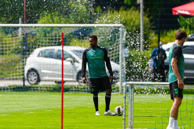 Daniel Thioune (SV Werder Bremen, Trainer) AUT, Training SV Werder Bremen, Fussball, 1. Bundesliga, Saison 2026 2027, 21.07.2026 AUT, Training SV Werder Bremen, Fussball, 1. Bundesliga, Saison 2026 2027, 21.07.2026 Zell am Ziller *** Daniel Thioune, SV Werder Bremen, Coach (AUT), SV Werder Bremen Training, Soccer, Bundesliga 1, 2026–2027 Season, July 21, 2026, Austria, SV Werder Bremen training, soccer, Bundesliga 1, 2026–2027 season, July 21, 2026, Zell am Ziller Copyright: xEibner-Pressefoto MarcelxvonxFehrnx EP_MFN