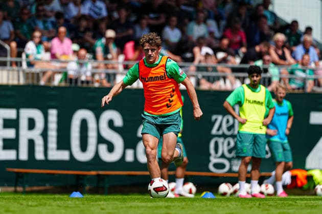 Jens Stage (SV Werder Bremen, 06) AUT, Training SV Werder Bremen, Fussball, 1. Bundesliga, Saison 2026 2027, 21.07.2026 AUT, Training SV Werder Bremen, Fussball, 1. Bundesliga, Saison 2026 2027, 21.07.2026 Zell am Ziller *** Jens Stage, SV Werder Bremen, August 6, Training, SV Werder Bremen, Soccer, Bundesliga 1, 2026–2027 Season, July 21, 2026, Austria, SV Werder Bremen training, soccer, Bundesliga 1, 2026–2027 season, July 21, 2026, Zell am Ziller Copyright: xEibner-Pressefoto MarcelxvonxFehrnx EP_MFN