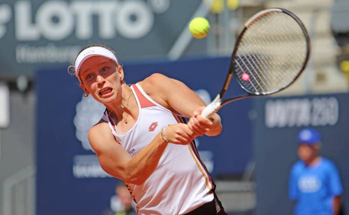 MSC Hamburg Ladies Open WTA, Tennis Damen 250) am Hamburger Rothenbaum: Sinja Kraus (Österreich) in der 1. Runde. *** MSC Hamburg Ladies Open WTA 250 at Hamburg s Rothenbaum: Sinja Kraus of Austria in the first round