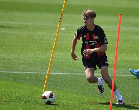 21.07.2026, xophax, Fussball 1.Bundesliga, Bayer 04 Leverkusen . Öffentliches Training . BayArena . Kennet Eichhorn trainiert allein.( Bayer 04 Leverkusen ) Leverkusen *** July 21, 2026, xophax, Soccer, Bundesliga 1, Bayer 04 Leverkusen, Open Practice at BayArena, Kennet Eichhorn trains alone, Bayer 04 Leverkusen, Leverkusen