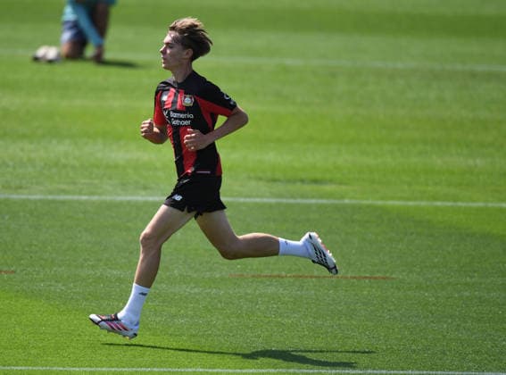 21.07.2026, xophax, Fussball 1.Bundesliga, Bayer 04 Leverkusen . Öffentliches Training . BayArena . Kennet Eichhorn trainiert allein.( Bayer 04 Leverkusen ) Leverkusen *** July 21, 2026, xophax, Soccer, Bundesliga 1, Bayer 04 Leverkusen, Open Practice at BayArena, Kennet Eichhorn trains alone, Bayer 04 Leverkusen, Leverkusen