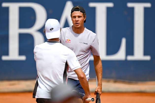 TENNIS - ATP, Tennis Herren Generali Open 2026 KITZBUEHEL,AUSTRIA,21.JUL.26 - TENNIS - ATP World Tour, Generali Open. Image shows Lukas Neumayer and Joel Schwaerzler (AUT).  GEPAxpictures xDanielxSchoenherr