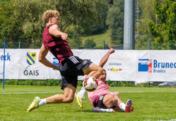 21.07.2026 - Fussball - 2. Fussball-Bundesliga - Saison 2026 2027 - 1. FC Nürnberg FCN Club - Trainingslager Sommer Sommertrainingslager Gais - Bruneck - Südtirol - Zink DaMa - xdaxmax - Piet Scobel (19, 1. FC Nürnberg FCN ) Ioannis Masouras (21, 1. FC Nürnberg FCN ) *** July 21, 2026 Soccer 2 Soccer Bundesliga 2026–2027 Season 1 FC Nuremberg FCN Club Summer Training Camp Summer Training Camp in Gais, Brunico, South Tyrol Zink DaMa xdaxmax Piet Scobel 19, 1 FC Nuremberg (FCN) Ioannis Masouras 21, 1 FC Nuremberg (FCN)