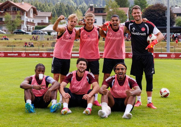21.07.2026 - Fussball - 2. Fussball-Bundesliga - Saison 2026 2027 - 1. FC Nürnberg FCN Club - Trainingslager Sommer Sommertrainingslager Gais - Bruneck - Südtirol - Zink DaMa - xdaxmax - Jubelbild Gewinnerbild Teambild nach Trainingsspiel *** July 21, 2026 Soccer 2 Bundesliga 2026–2027 Season 1. FC Nürnberg (FCN) Club Summer Training Camp Summer Training Camp in Gais, Bruneck, South Tyrol Zink DaMa xdaxmax Celebration Photo, Winning Photo, Team Photo After a Practice Match