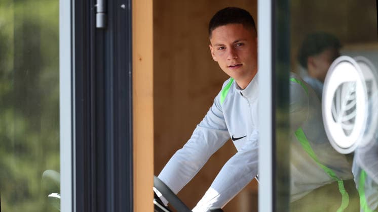 VfL Trainingslager, Weimarer Land Blankenhain, 21.07.2026, Fußball, Herren, Saison 2026 2027, 2. BL, VfL Wolfsburg, Sommer-Trainingslager: Tag 3., Bence Dardai (VfL Wolfsburg) Weimarer Land, Thüringen Deutschland *** VfL Training Camp, Weimarer Land Blankenhain, July 21, 2026, Soccer, Men s, 2026–2027 Season, 2nd Bundesliga, VfL Wolfsburg, Summer Training Camp Day 3, Bence Dardai, VfL Wolfsburg, Weimarer Land, Thuringia, Germany