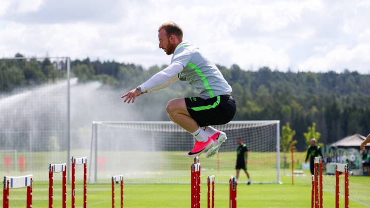 VfL Trainingslager, Weimarer Land Blankenhain, 21.07.2026, Fußball, Herren, Saison 2026 2027, 2. BL, VfL Wolfsburg, Sommer-Trainingslager: Tag 3., Maximilian Arnold (VfL Wolfsburg) Weimarer Land, Thüringen Deutschland *** VfL Training Camp, Weimarer Land Blankenhain, July 21, 2026, Soccer, Men s, 2026–2027 Season, 2nd Bundesliga, VfL Wolfsburg, Summer Training Camp Day 3, Maximilian Arnold, VfL Wolfsburg, Weimarer Land, Thuringia, Germany