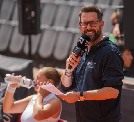 MSC Hamburg Ladies Open Tennis am Rothenbaum Hamburg 21.07.2026, Tennisstadion am Rothenbaum , Hamburg im Bild: Matthias Killing Moderator SAT 1 Â *** MSC Hamburg Ladies Open Tennis at Rothenbaum, Hamburg, July 21, 2026, Rothenbaum Tennis Stadium, Hamburg; Pictured: Matthias Killing, SAT 1 Host Â 