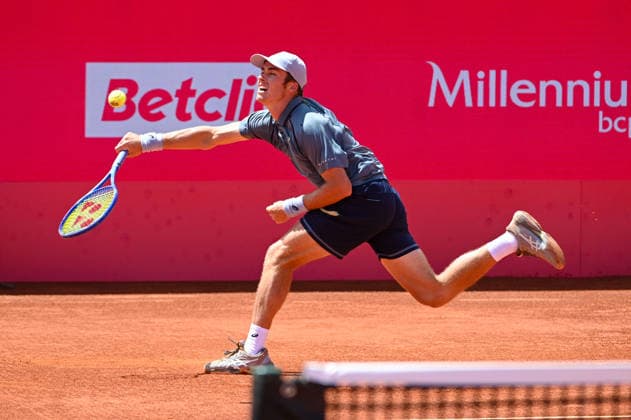July 21, 2026, Lisbon, Lisbon, Portugal: VILIUS GAUBAS in action during the Round of 32 at the Millennium Estoril Open ATP, Tennis Herren tennis tournament at Clube de Tenis do Estoril. Lisbon Portugal - ZUMAr238 0862285666st Copyright: xRicardoxRochax
