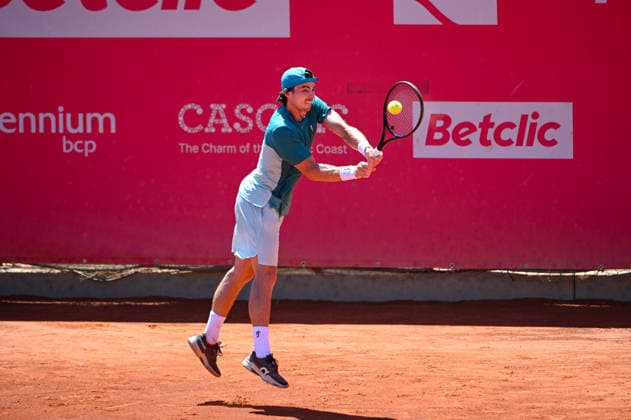 July 21, 2026, Lisbon, Lisbon, Portugal: TIAGO PEREIRA in action during the Round of 32 at the Millennium Estoril Open ATP, Tennis Herren tennis tournament at Clube de Tenis do Estoril. Lisbon Portugal - ZUMAr238 0862287746st Copyright: xRicardoxRochax