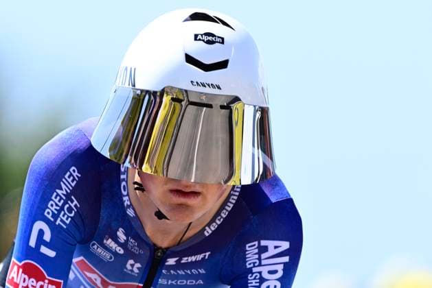 Tour de France 2026 Stage 16 THONON-LES-BAINS, FRANCE - JULY 21 : Verstrynge Emiel (BEL) of Alpecin - Premier Tech during stage 16 of the 113rd edition of Tour de France an UCI World Tour 2.UWT Individual Time Trial stage for Men Elite of 26 km with start in Evian-les-Bains and finish in Thonon-les-Bains on July 21, 2026 in Thonon-les-Bains, France, 21 07 2026 Thonon-les-Bains France  Copyright: xPeterxDexVoechtx