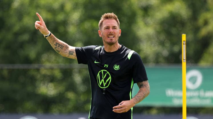 VfL Trainingslager, Weimarer Land Blankenhain, 21.07.2026, Fußball, Herren, Saison 2026 2027, 2. BL, VfL Wolfsburg, Sommer-Trainingslager: Tag 3. Cheftrainer Tobias Strobl (VfL Wolfsburg) Weimarer Land, Thüringen Deutschland *** VfL Training Camp, Weimarer Land Blankenhain, July 21, 2026, Soccer, Men s, 2026–2027 Season, 2nd Bundesliga, VfL Wolfsburg, Summer Training Camp Day 3, Head Coach Tobias Strobl, VfL Wolfsburg, Weimarer Land, Thuringia, Germany