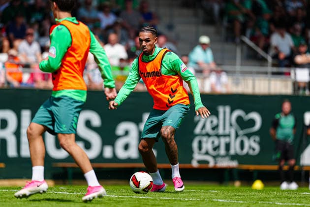 Justin Njinmah (SV Werder Bremen, 11) AUT, Training SV Werder Bremen, Fussball, 1. Bundesliga, Saison 2026 2027, 21.07.2026 AUT, Training SV Werder Bremen, Fussball, 1. Bundesliga, Saison 2026 2027, 21.07.2026 Zell am Ziller *** Justin Njinmah, SV Werder Bremen, July 11, Training, SV Werder Bremen, Soccer, Bundesliga 1, 2026–2027 Season, July 21, 2026, Austria, SV Werder Bremen training, soccer, Bundesliga 1, 2026–2027 season, July 21, 2026, Zell am Ziller Copyright: xEibner-Pressefoto MarcelxvonxFehrnx EP_MFN