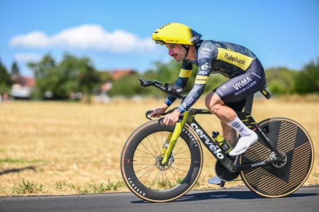 Belgian Victor Campenaerts of Team Visma-Lease a Bike pictured in action during the stage 16 of the 2026 Tour de France cycling race, an individual Time Trial stage of 26km from Evian-les-Bains to Thonon-les-Bains, on Tuesday 21 July 2026. The 113th edition of the Tour de France starts on Saturday 4 July in Barcelona, Spain, and will finish in Paris, France on the 26th of July. DAVIDxPINTENS  x181671635x
