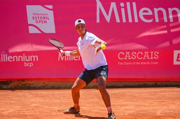 July 21, 2026, Lisbon, Lisbon, Portugal: TIAGO PEREIRA in action during the Round of 32 at the Millennium Estoril Open ATP, Tennis Herren tennis tournament at Clube de Tenis do Estoril. Lisbon Portugal - ZUMAr238 0862295763st Copyright: xRicardoxRochax