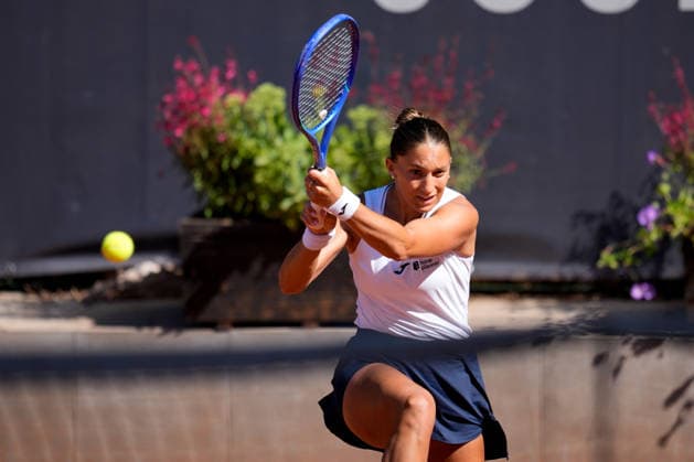 MSC Hamburg Ladies Open - Day 2 Third seed Panna Udvardy of Hungary is in action during her round of 32 match against Elena Pridankina at the 2026 MSC Hamburg Ladies Open women s tennis tournament at Am Rothenbaum in Hamburg, Germany. Hamburg Hamburg Germany  Copyright: xOwenxHammondx originalFilename:hammond-2026msch260721_np4kF.jpg