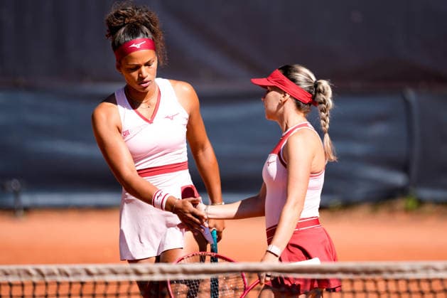MSC Hamburg Ladies Open - Day 2 Naima Karamoko of Switzerland plays with partner Irina Bara of Romania during their round of 16 doubles match against Jesika Maleckova and Miriam Skoch of the Czech Republic at the 2026 MSC Hamburg Ladies Open Women s tennis tournament in Hamburg, Germany. Hamburg Hamburg Germany  Copyright: xOwenxHammondx originalFilename:hammond-2026msch260721_npdDJ.jpg