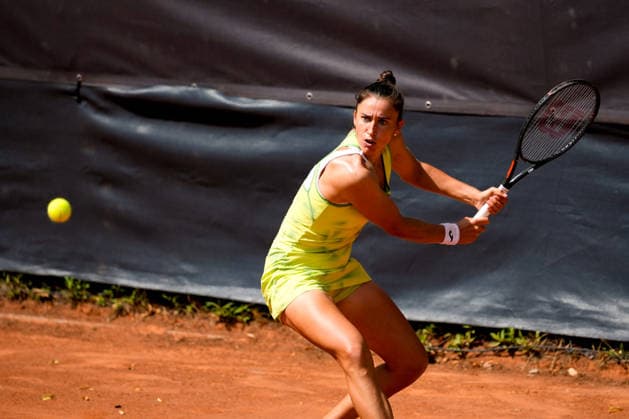 MSC Hamburg Ladies Open - Day 2 Sara Sorribes Tormo of Spain plays against Alina Charaeva of Armenia during their round of 32 match at the 2026 MSC Hamburg Ladies Open women s tennis tournament at Am Rothenbaum in Hamburg, Germany. Hamburg Hamburg Greece  Copyright: xOwenxHammondx originalFilename:hammond-2026msch260721_npK1p.jpg
