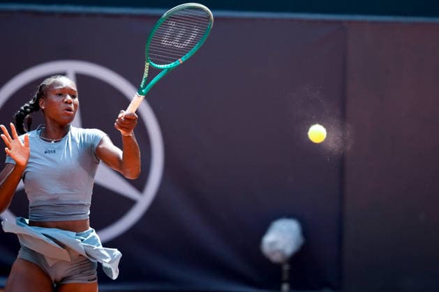 MSC Hamburg Ladies Open - Day 2 Noma Noha Akugue of Germany plays against Valentina Steiner of Germany during their Round of 32 match at the 2026 MSC Hamburg Ladies Open Women s tennis tournament at Am Rothenbaum in Hamburg, Germany. Hamburg Hamburg Greece  Copyright: xOwenxHammondx originalFilename:hammond-2026msch260721_npgm6.jpg