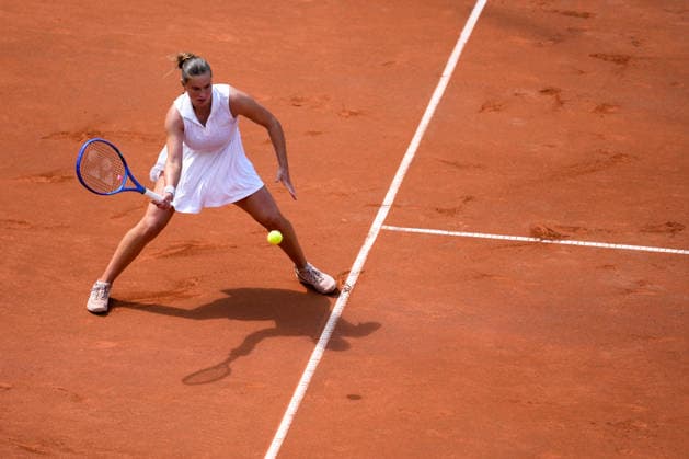 MSC Hamburg Ladies Open - Day 2 Valentina Steiner of Germany plays against Noma Noha Akugue of Germany during their Round of 32 match at the 2026 MSC Hamburg Ladies Open Women s tennis tournament at Am Rothenbaum in Hamburg, Germany. Hamburg Hamburg Greece  Copyright: xOwenxHammondx originalFilename:hammond-2026msch260721_npN54.jpg
