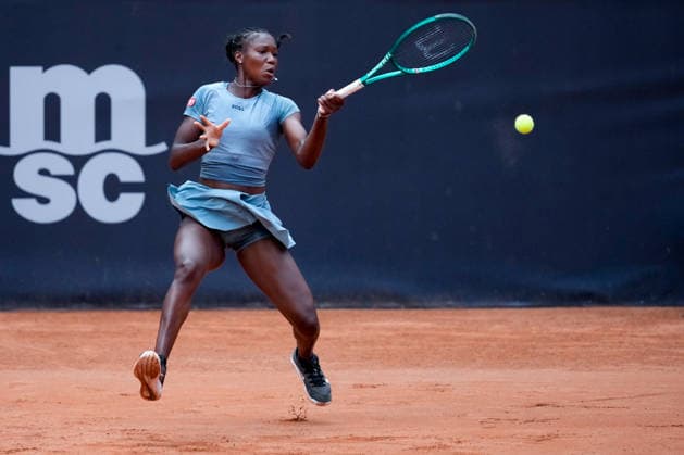 MSC Hamburg Ladies Open - Day 2 Noma Noha Akugue of Germany plays against Valentina Steiner of Germany during their Round of 32 match at the 2026 MSC Hamburg Ladies Open Women s tennis tournament at Am Rothenbaum in Hamburg, Germany. Hamburg Hamburg Greece  Copyright: xOwenxHammondx originalFilename:hammond-2026msch260721_npidq.jpg