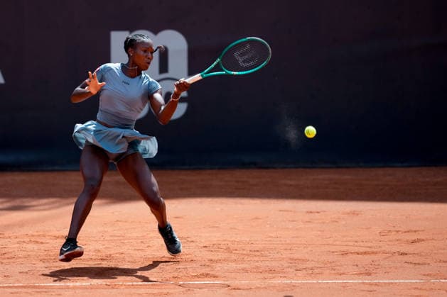 MSC Hamburg Ladies Open - Day 2 Noma Noha Akugue of Germany plays against Valentina Steiner of Germany during their Round of 32 match at the 2026 MSC Hamburg Ladies Open Women s tennis tournament at Am Rothenbaum in Hamburg, Germany. Hamburg Hamburg Greece  Copyright: xOwenxHammondx originalFilename:hammond-2026msch260721_npapP.jpg