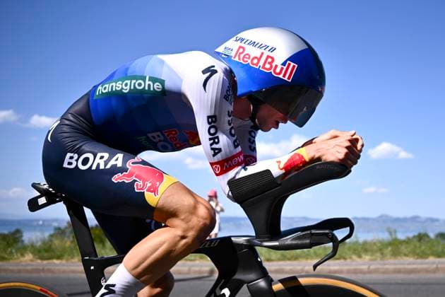 Tour de France 2026 Stage 16 THONON-LES-BAINS, FRANCE - JULY 21 : Hindley Jai (AUS) of Red Bull - BORA - Hansgrohe during stage 16 of the 113rd edition of Tour de France an UCI World Tour 2.UWT Individual Time Trial stage for Men Elite of 26 km with start in Evian-les-Bains and finish in Thonon-les-Bains on July 21, 2026 in Thonon-les-Bains, France, 21 07 2026 Thonon-les-Bains France  Copyright: xGvgx